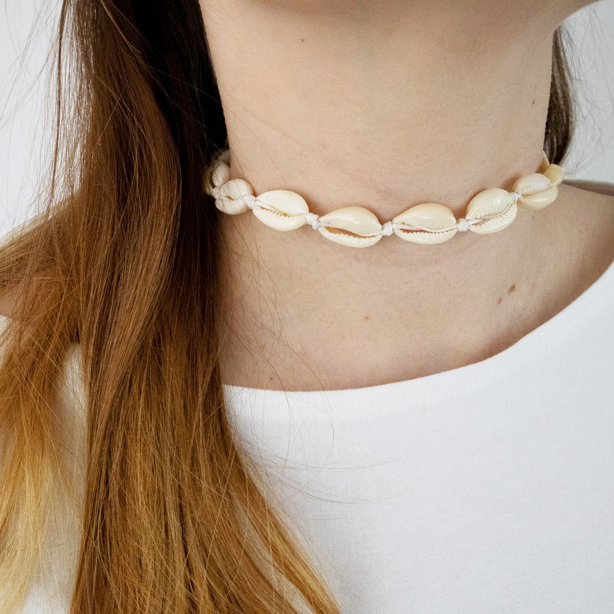 Seashell choker